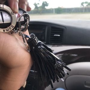 Black Tassel key chains 🖤